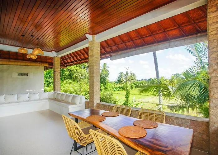Peaceful Private With Rice Fields View Villa Ubud (Bali)